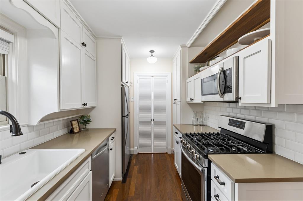 Kessler Plaza - Residential