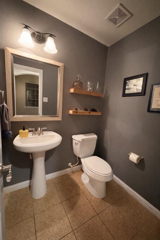 8708 Iron Horse Drive