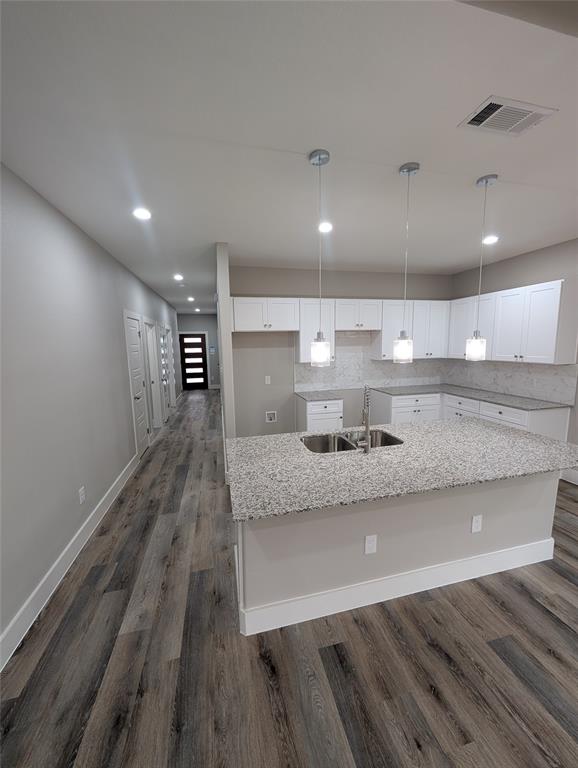 English Place - Residential