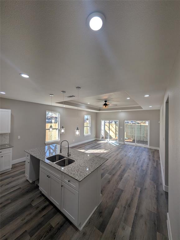 English Place - Residential