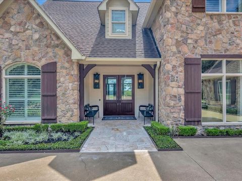 Tiny photo for 1811 Caspers Cove Road, Lufkin, TX 75904 (MLS # 21004042)