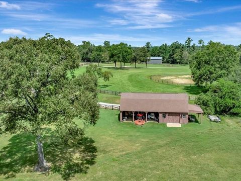 Tiny photo for 1811 Caspers Cove Road, Lufkin, TX 75904 (MLS # 21004042)