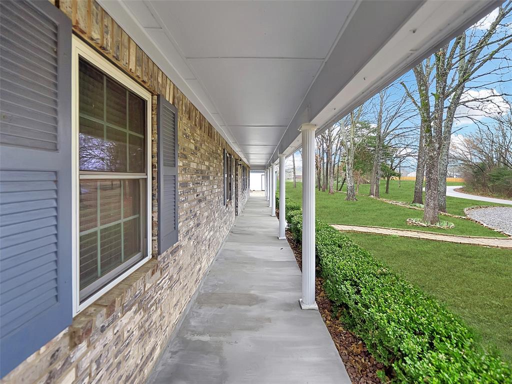 2415 N Shore Drive