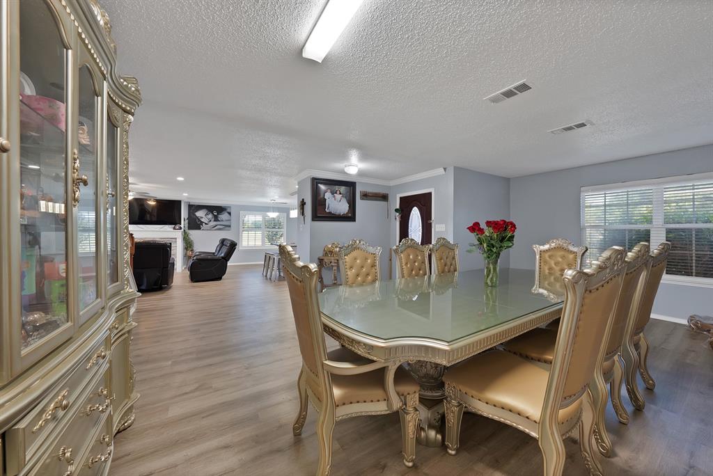 3101 Silver Creek Drive