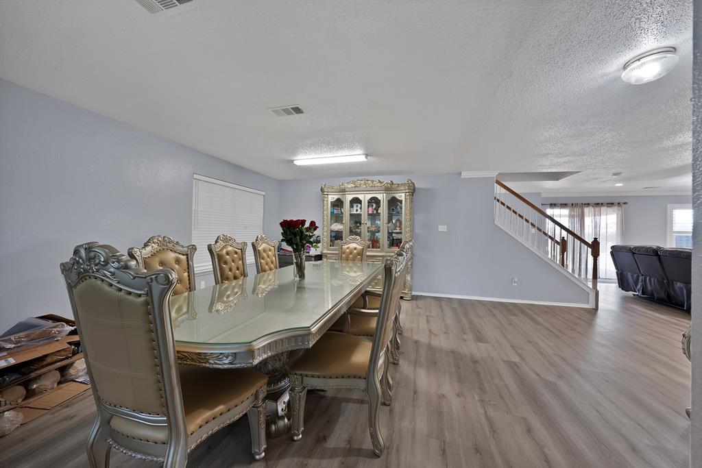 3101 Silver Creek Drive