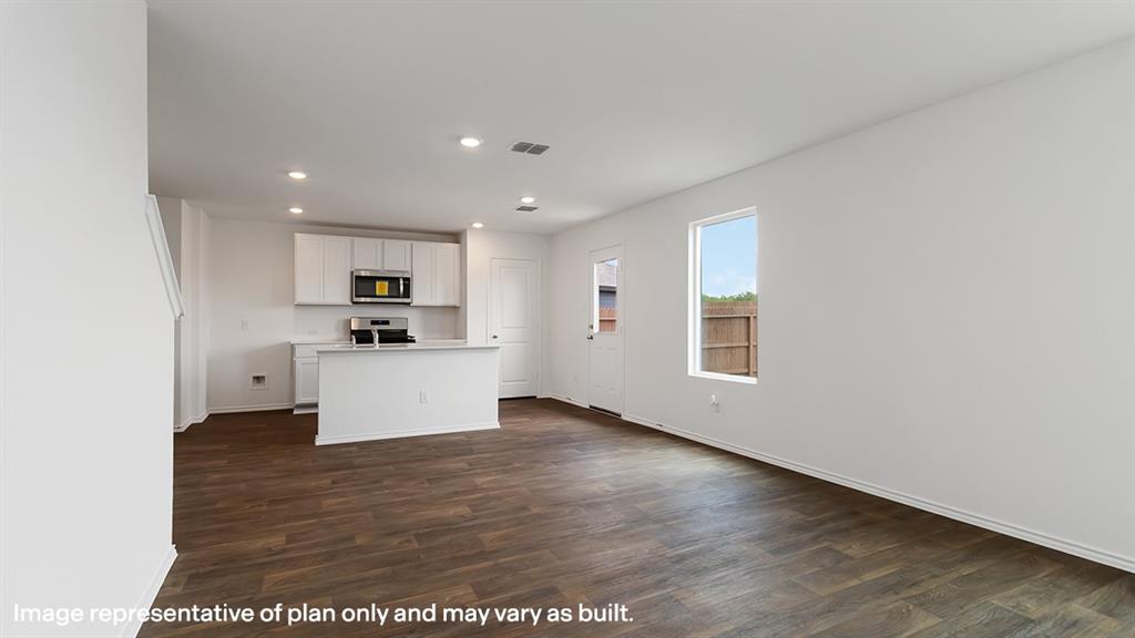 Leonard Crossing - Residential