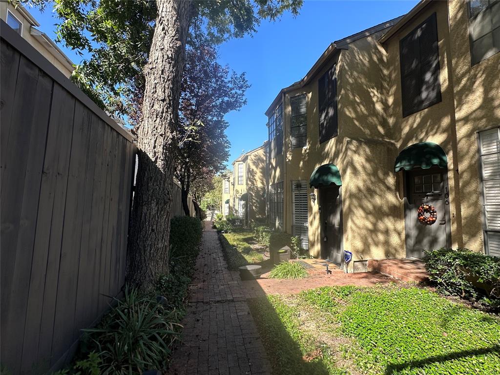 Cole Ave Condo 3919 - Residential Lease