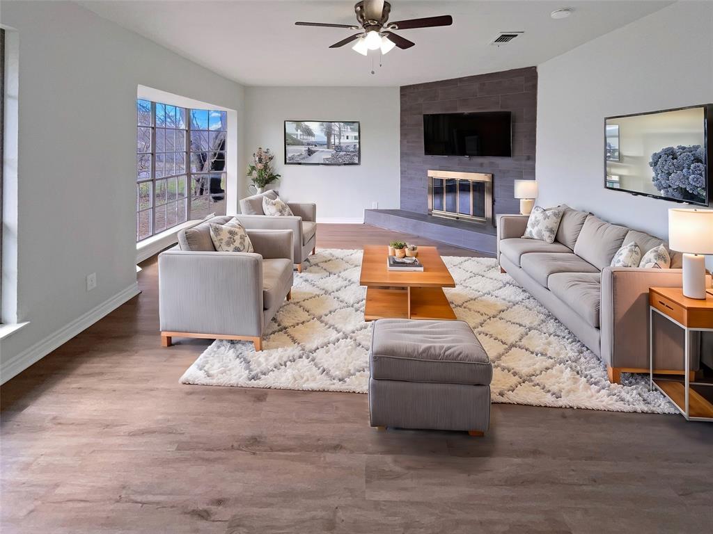 619 Holly Lane