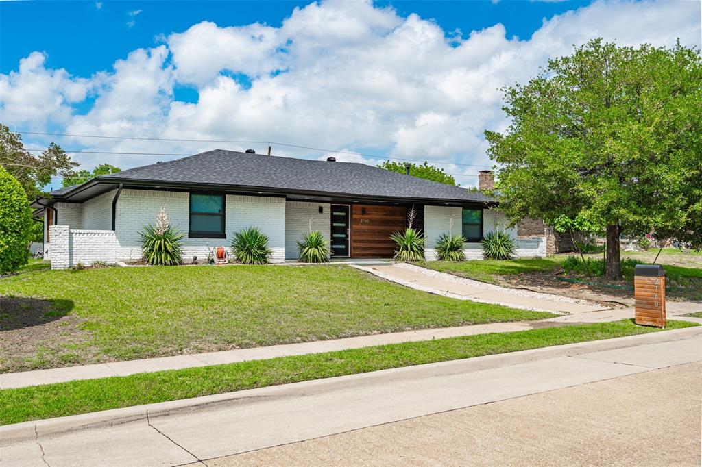 2760 N Hillbrier Circle