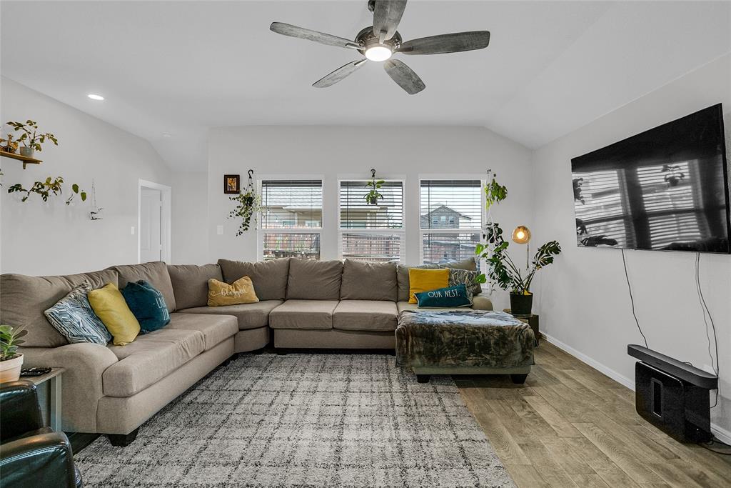 Pioneer Point - Residential Lease