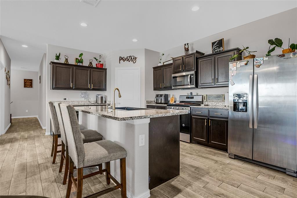 Pioneer Point - Residential Lease