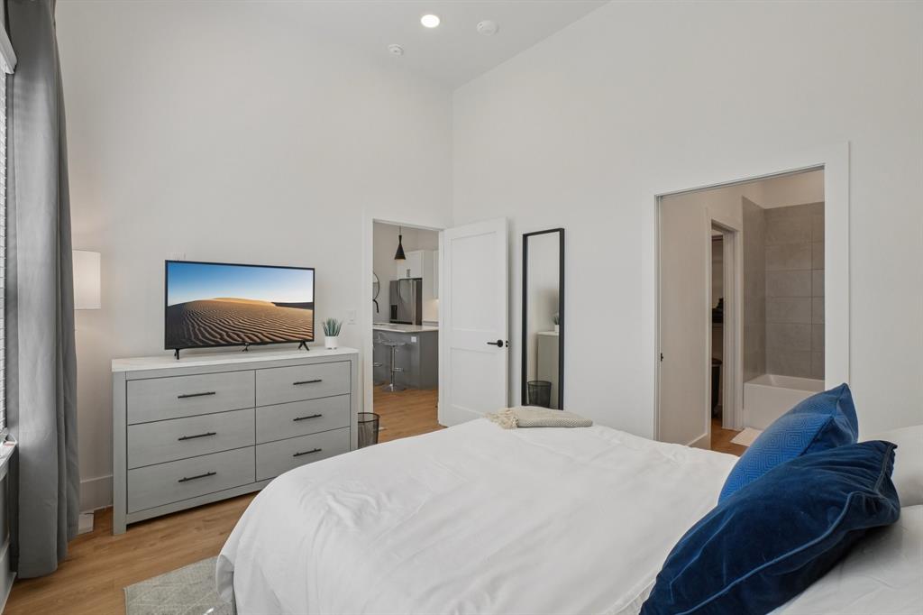 Maple Brothers - Residential Lease