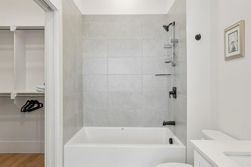 Maple Brothers - Residential Lease