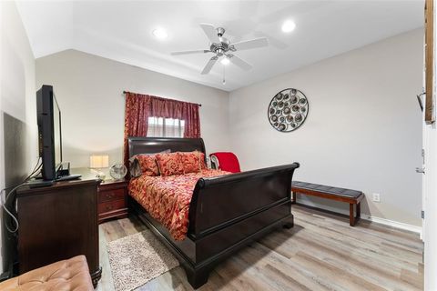 A home in Crowley