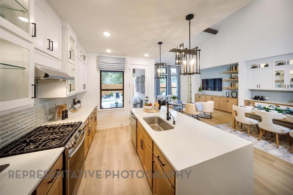 Sonoma Verde - Residential