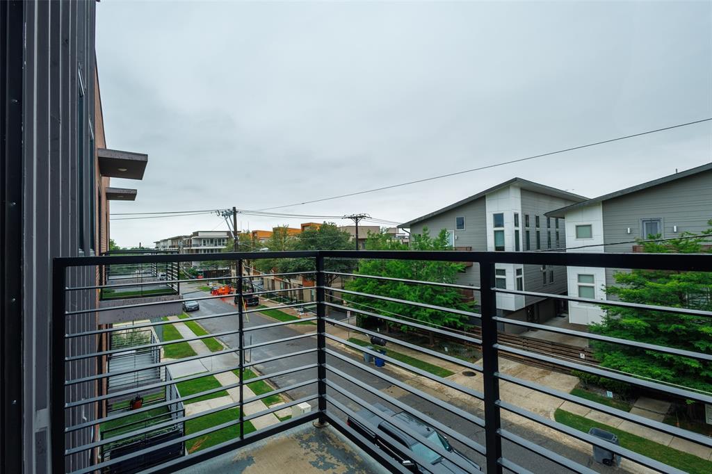 Row Belmont Garrett - Residential