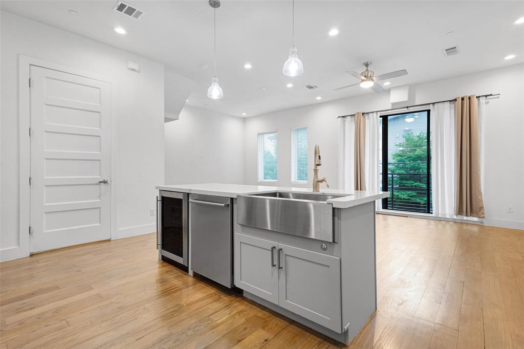 Row Belmont Garrett - Residential