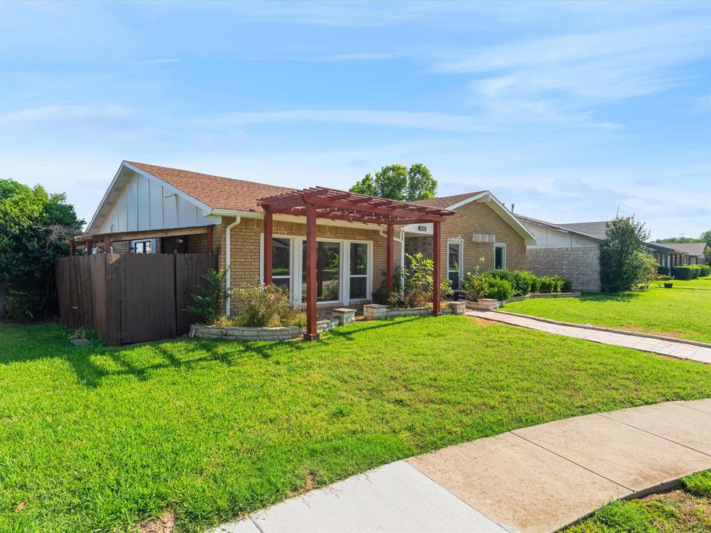 1952 Rambling Ridge Lane