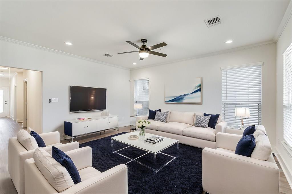 312 Woodside Trail