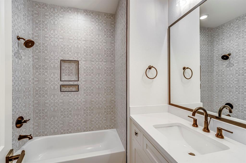 Cottages on Cantrell - Residential