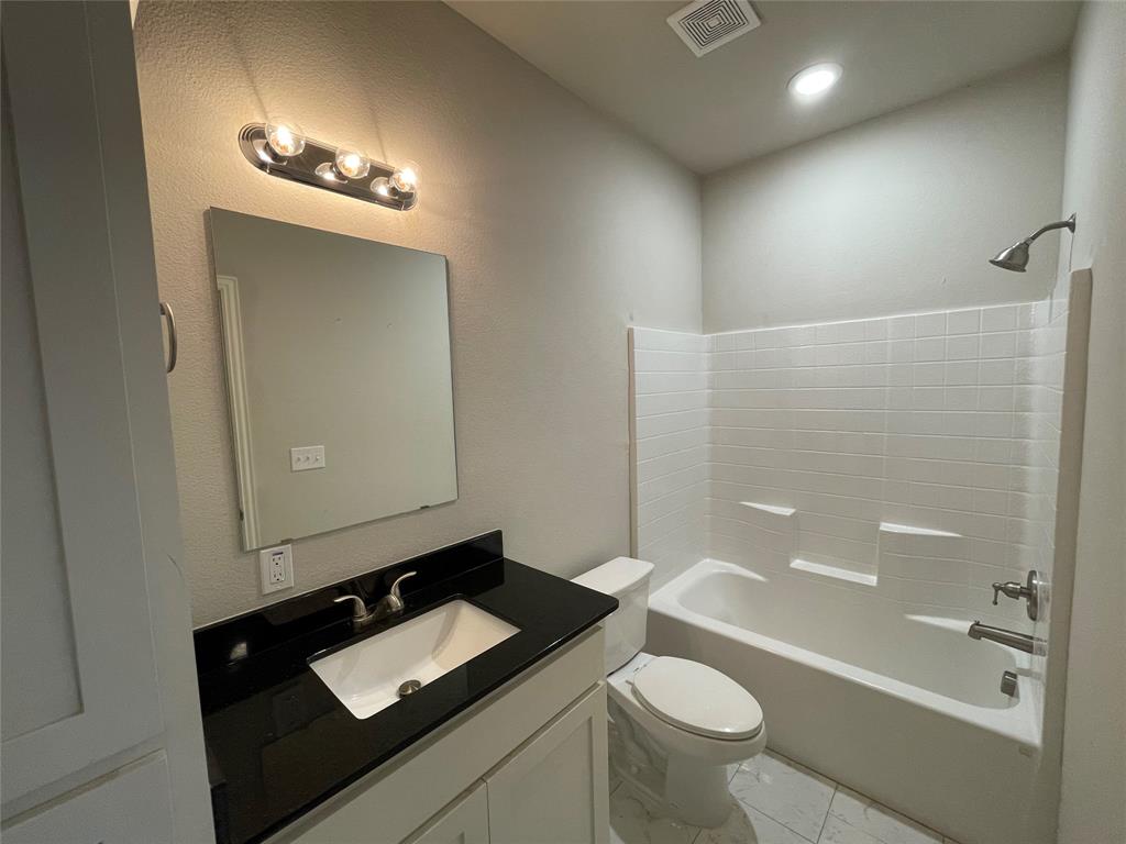 THE GROVE ADDITION - Residential Lease