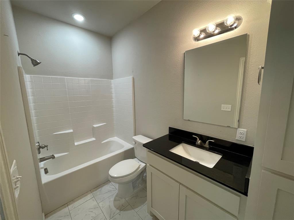 THE GROVE ADDITION - Residential Lease