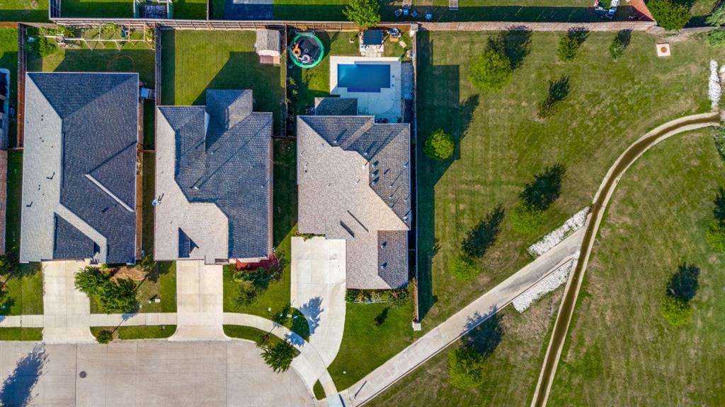 1247 Lynn Drive