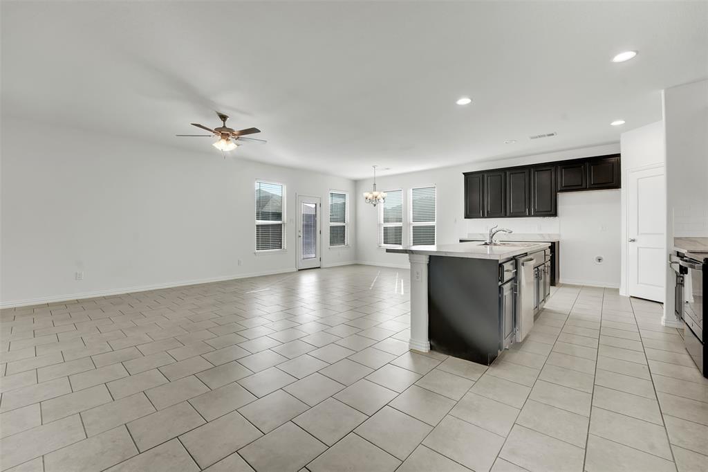 TRAILS OF FOSSIL CREEK PH I BLOCK HH LOT 27 - Residential Lease