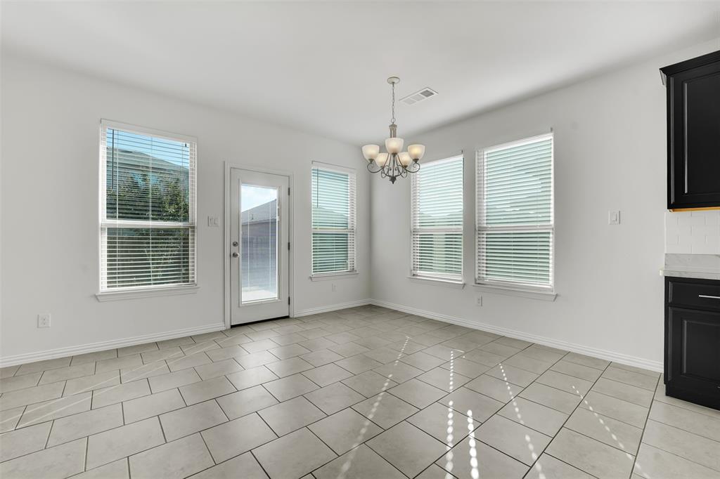 TRAILS OF FOSSIL CREEK PH I BLOCK HH LOT 27 - Residential Lease