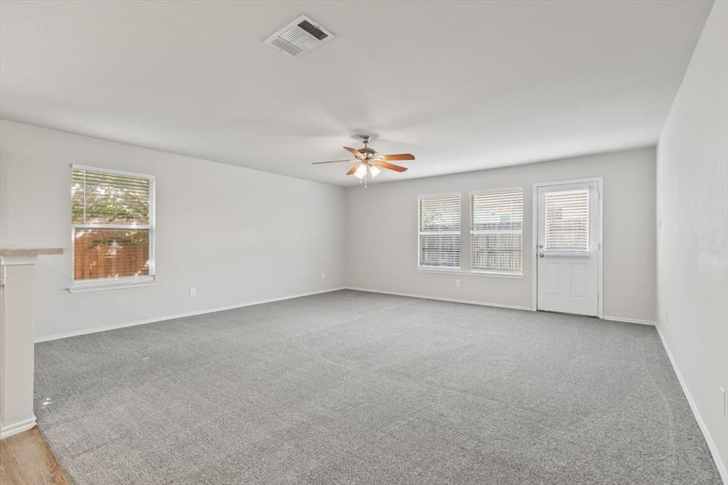 Emerald Park Add Fwy - Residential Lease