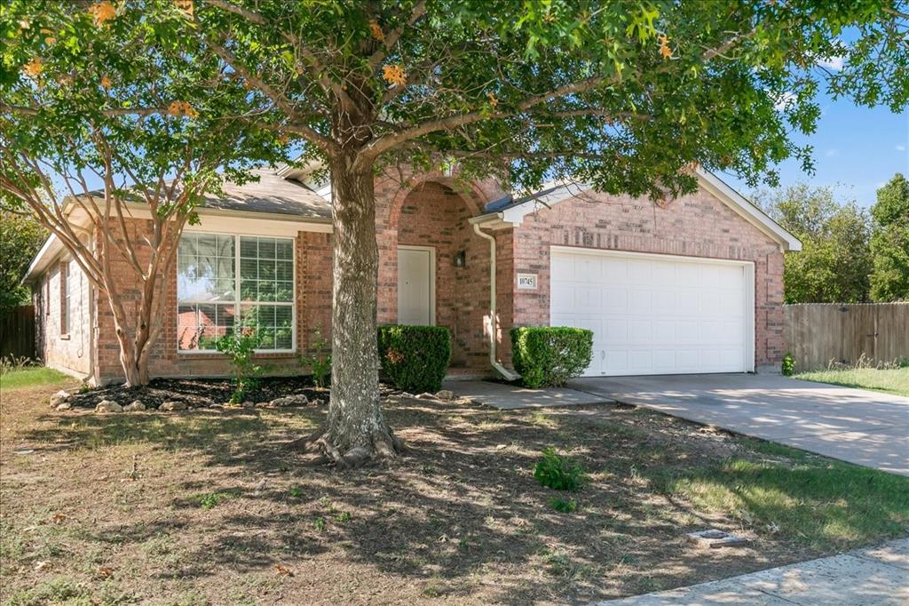 Emerald Park Add Fwy - Residential Lease