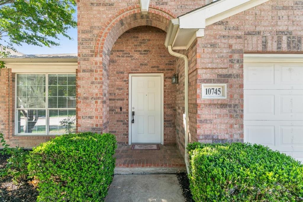 Emerald Park Add Fwy - Residential Lease