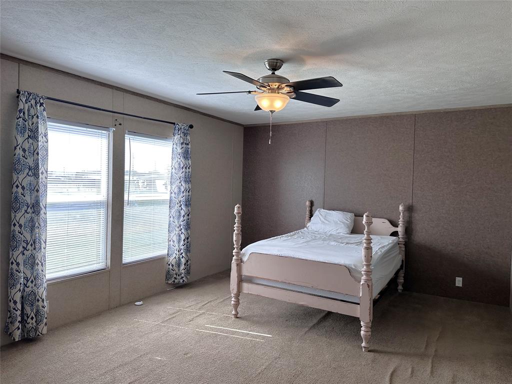 Jzr Lakeside Estate Add - Residential