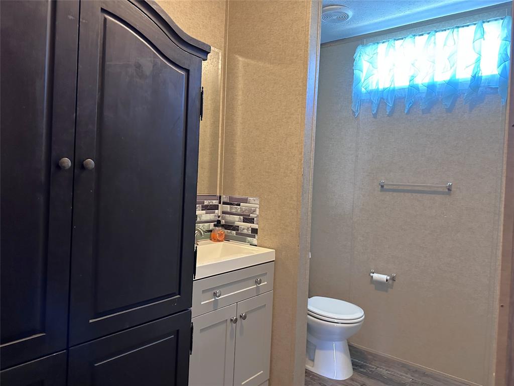 Jzr Lakeside Estate Add - Residential