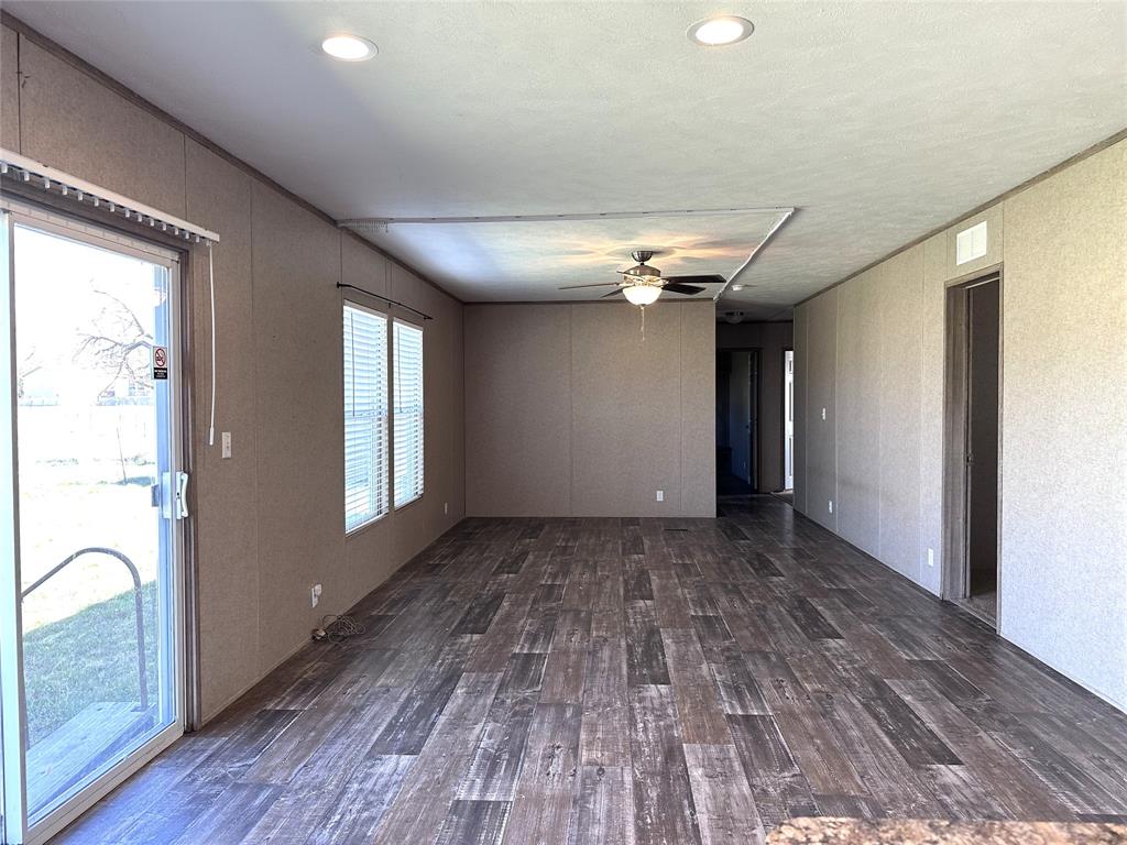 Jzr Lakeside Estate Add - Residential