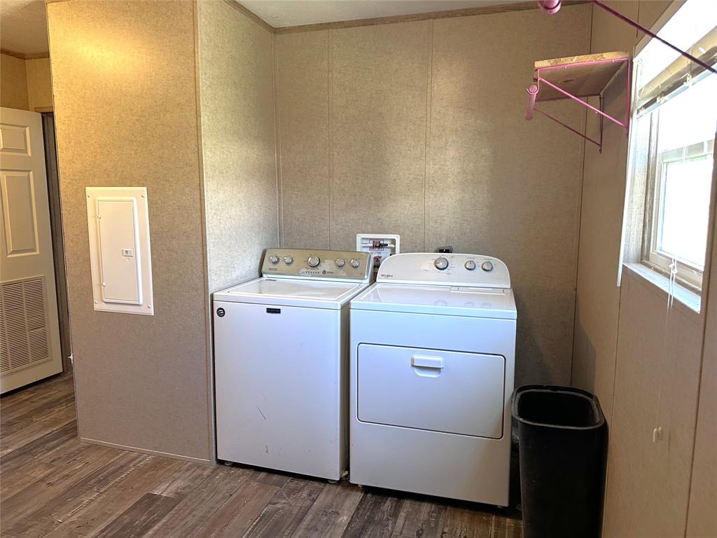 Jzr Lakeside Estate Add - Residential