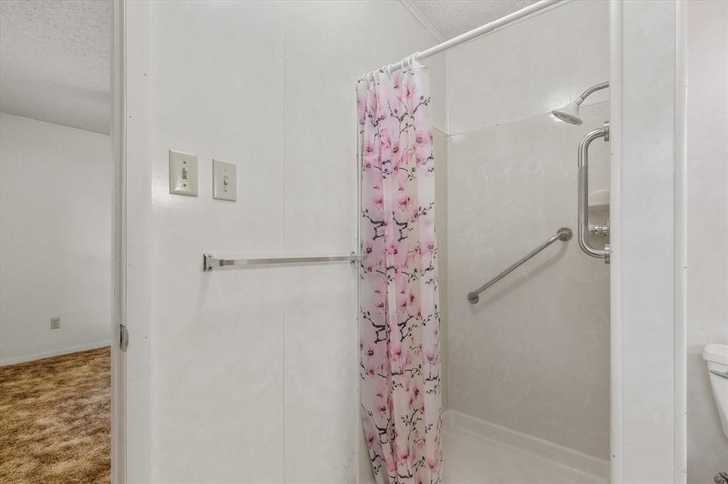 Tanglewood N E Add - Residential