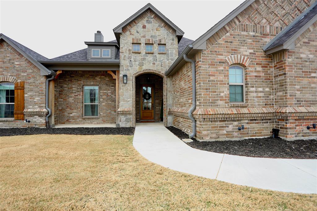 8829 Hidden Pond Street