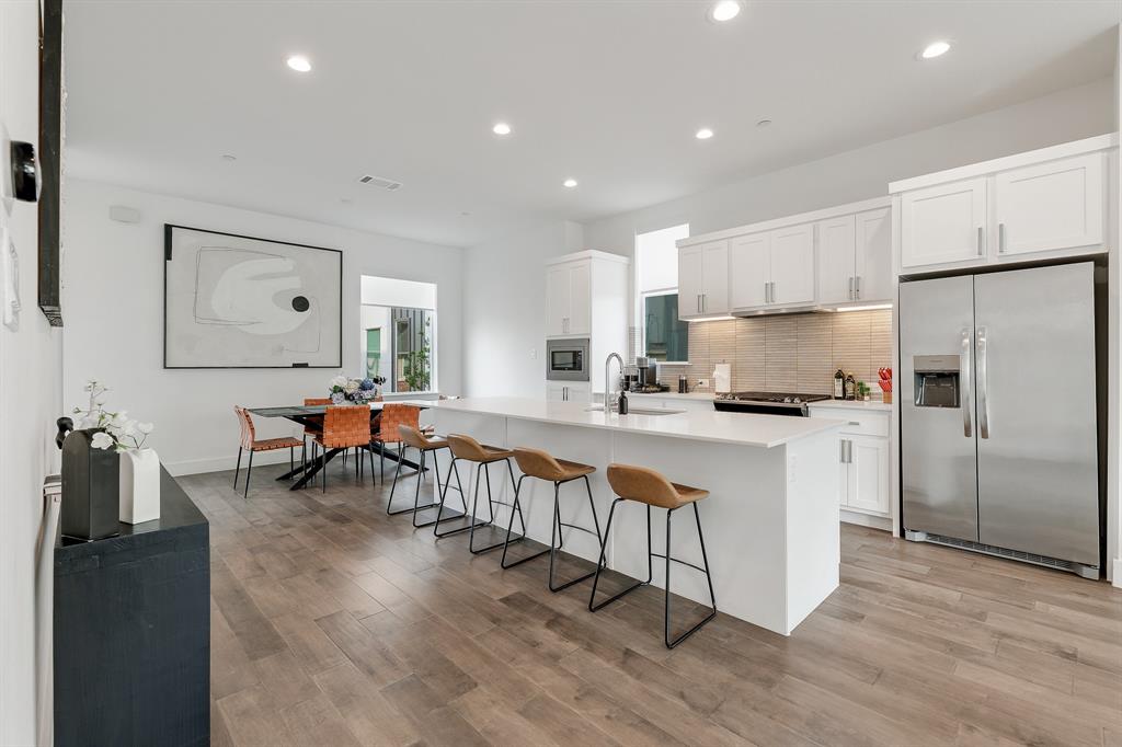 Skyline Ters - Residential