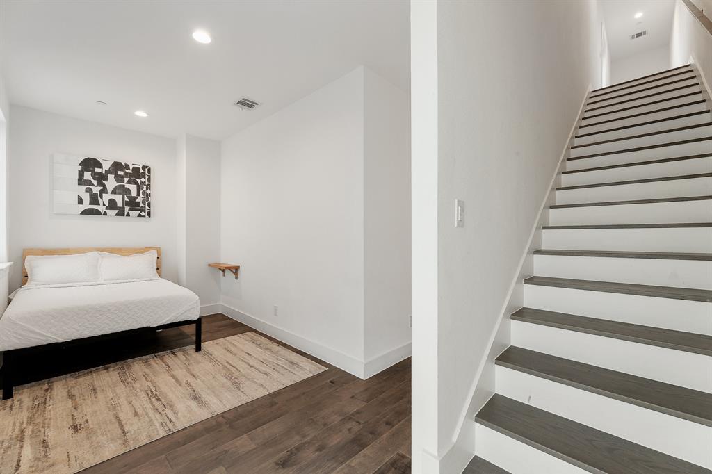 Skyline Ters - Residential