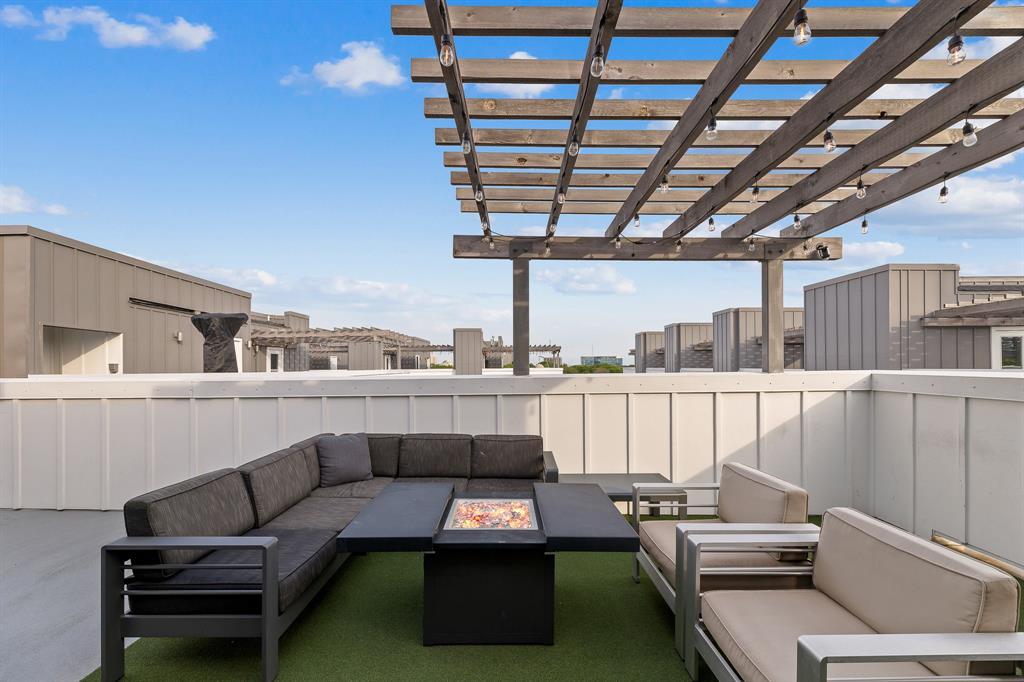 Skyline Ters - Residential