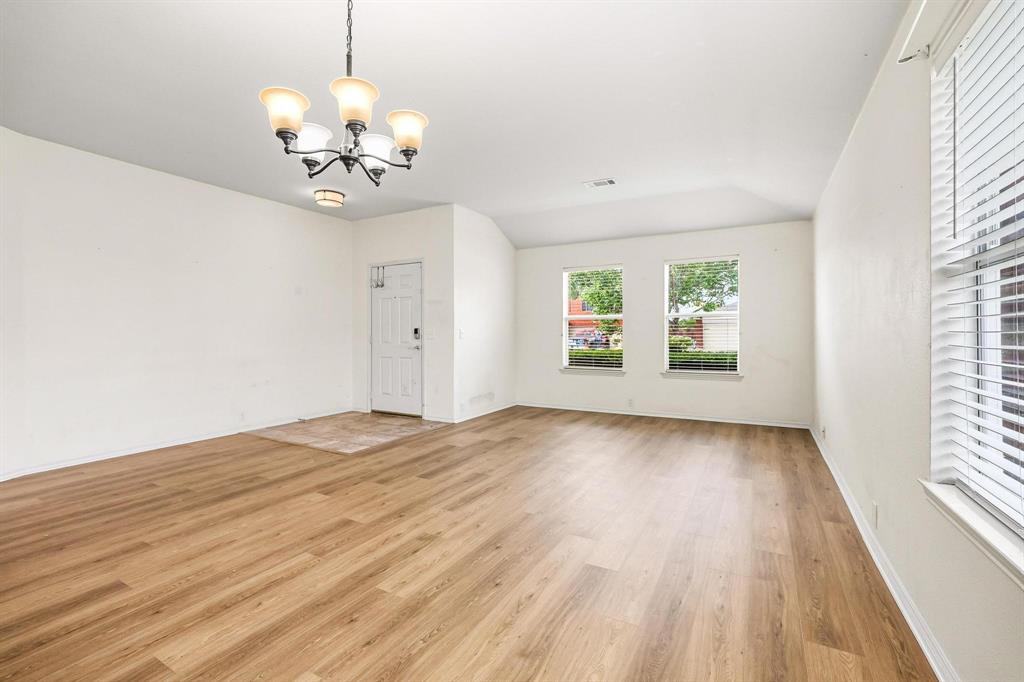2310 Mallard Drive