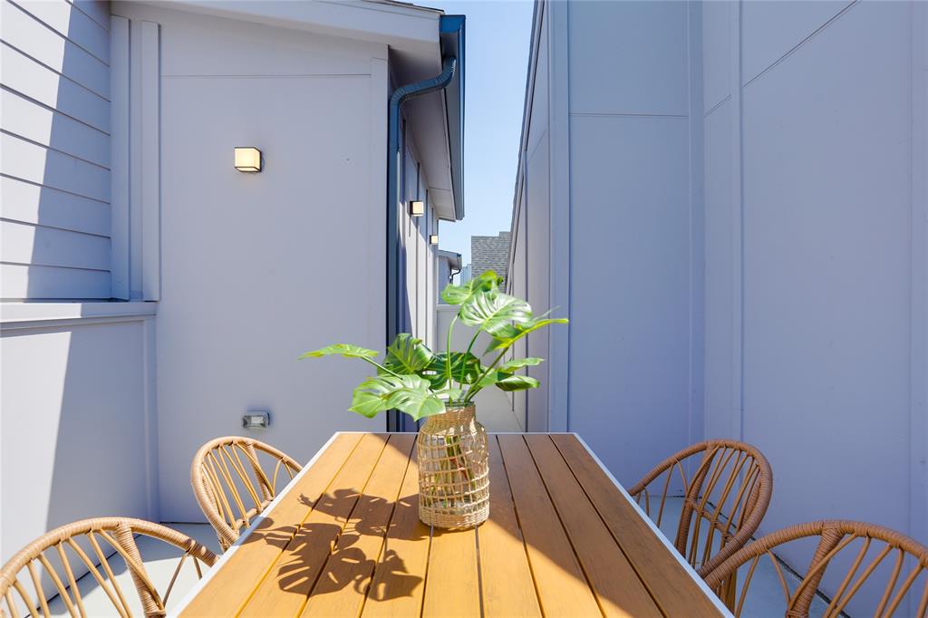 Weisenberger Add - Residential Lease