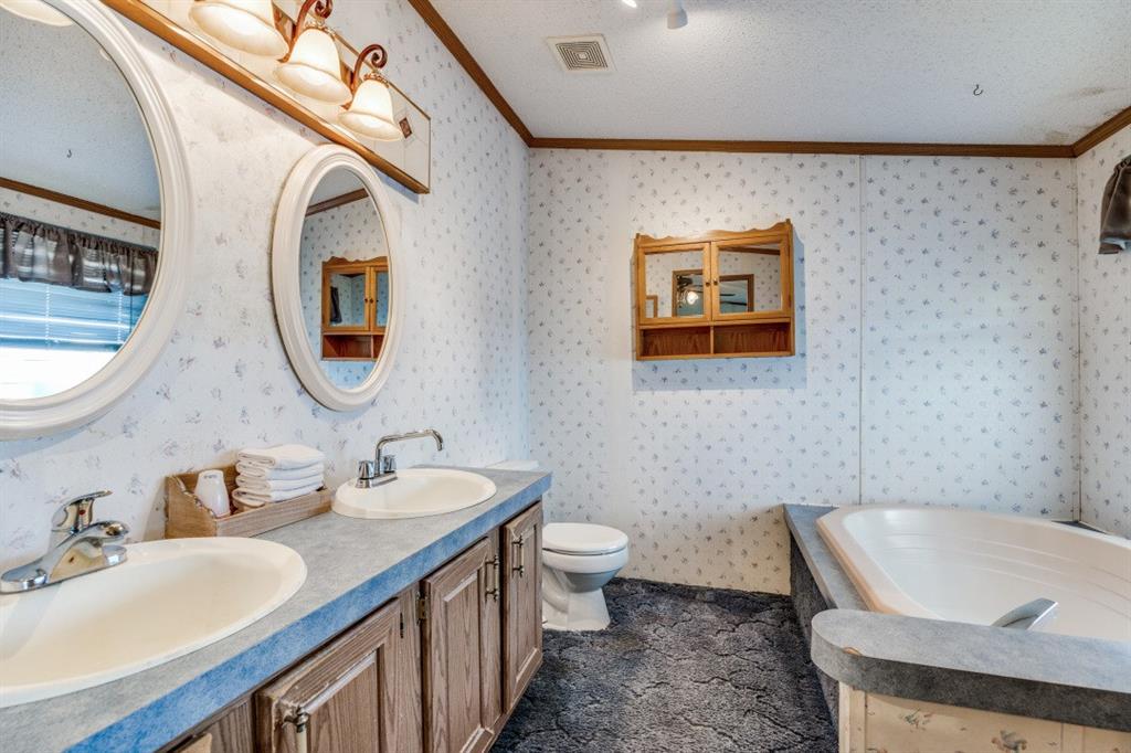 A0406 HUMPHRIES JESSE C, TRACT 6-5, ACRES 4.4 - Residential