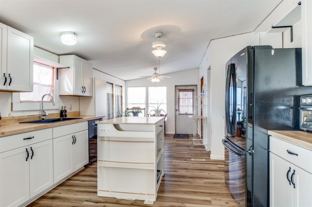 A0406 HUMPHRIES JESSE C, TRACT 6-5, ACRES 4.4 - Residential