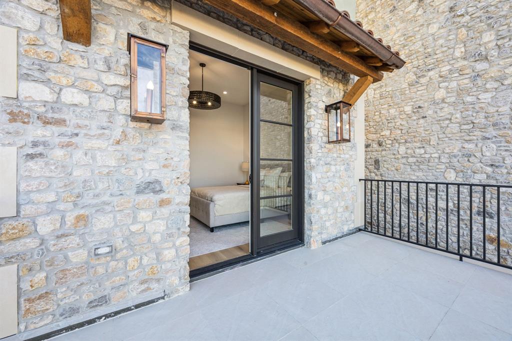 Westlake Entrada - Residential