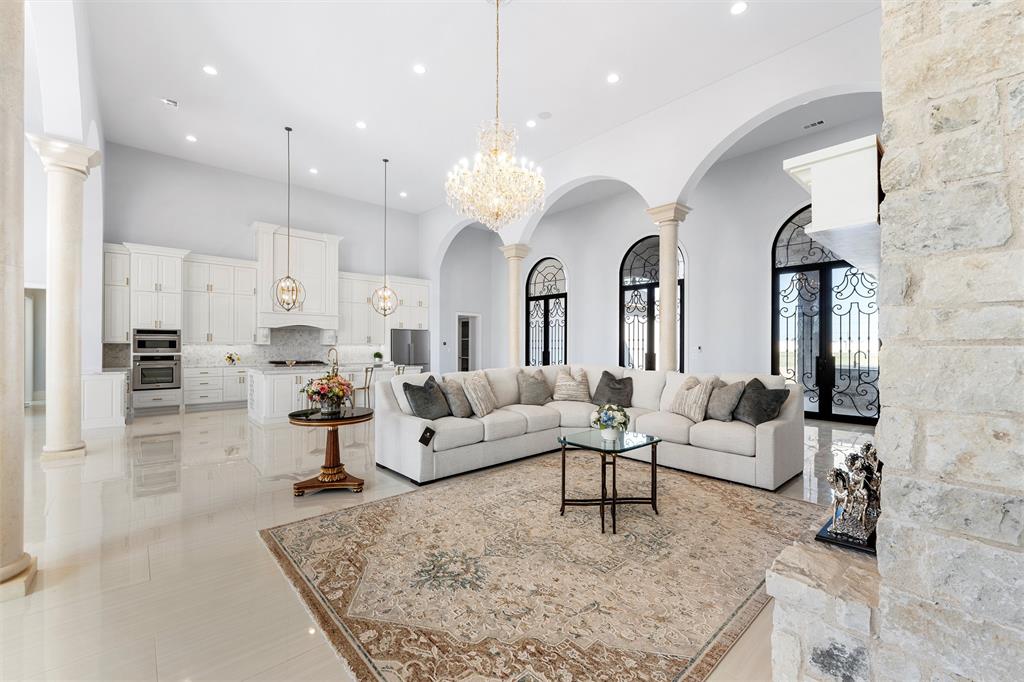 Arches Ph I - Residential