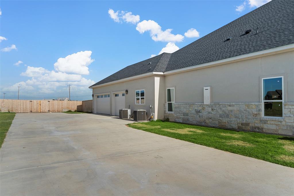 Arches Ph I - Residential