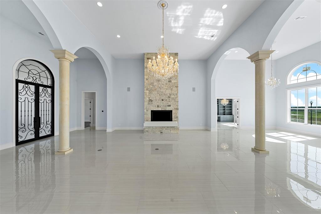 Arches Ph I - Residential