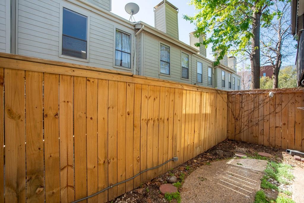 Bowser Ave Condo 4112 - Residential